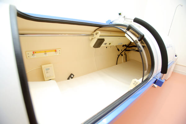 骨折を早期に回復させるには酸素カプセルがおすすめ